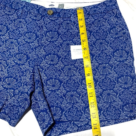 Old Navy Blue Coral Prints 5 Inch Short Size 6 - Picture 9 of 11